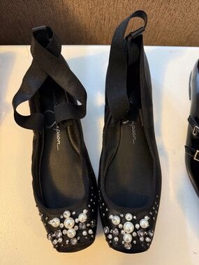 Jessica Simpson ballet shoes black size 10